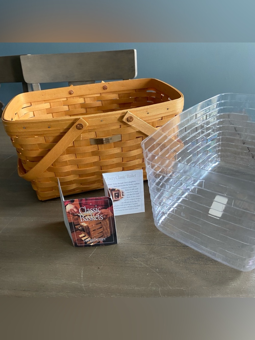 Longaberger Medium Market Basket w/ Protector Insert - Picture 2 of 11